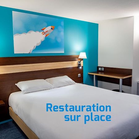 Contact Hotel Restaurant La Chaumiere Entre Orgeval Et Flins A13 Sortie 8 Les Mureaux Exterior photo