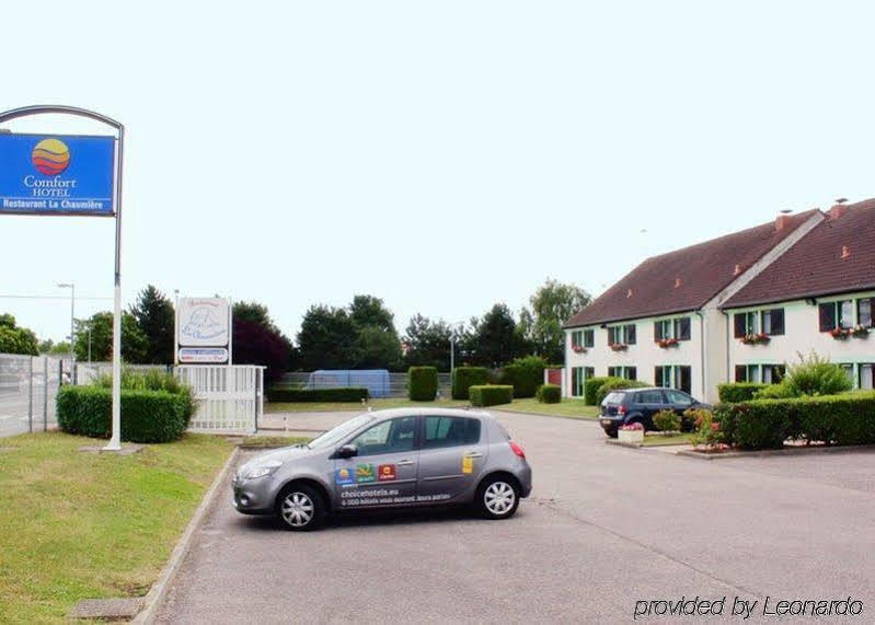 Contact Hotel Restaurant La Chaumiere Entre Orgeval Et Flins A13 Sortie 8 Les Mureaux Exterior photo